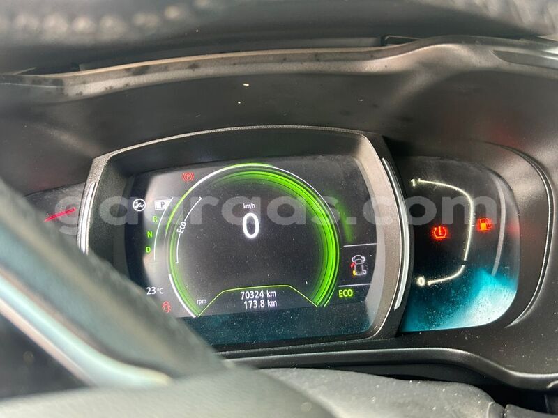 Big with watermark renault kadjar dakar dakar 33170