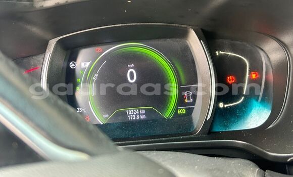 Dieundeu Occasion Renault Kadjar Silver Auto in Dakar in Dakar Dieundeu Occasion Renault Kadjar Silver Auto in Dakar in Dakar