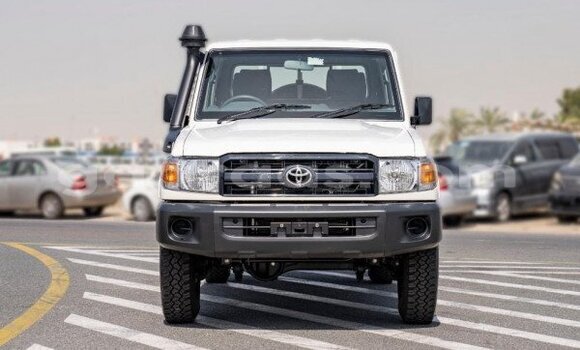 Acheter Occasion Voiture Toyota Land Cruiser White à Dakar, Dakar
