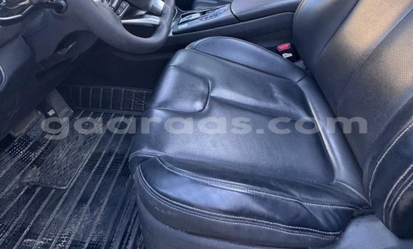 Dieundeu Occasion Hyundai Santa Fe Silver Auto in Dakar in Dakar Dieundeu Occasion Hyundai Santa Fe Silver Auto in Dakar in Dakar