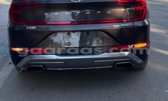 Dieundeu Occasion Hyundai Santa Fe Silver Auto in Dakar in Dakar Dieundeu Occasion Hyundai Santa Fe Silver Auto in Dakar in Dakar