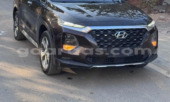 Dieundeu Occasion Hyundai Santa Fe Silver Auto in Dakar in Dakar Dieundeu Occasion Hyundai Santa Fe Silver Auto in Dakar in Dakar