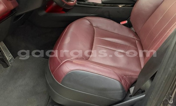 Buy Used Land Rover Range Rover Sport Gris métalisé Car in Dakar in Dakar Buy Used Land Rover Range Rover Sport Gris métalisé Car in Dakar in Dakar