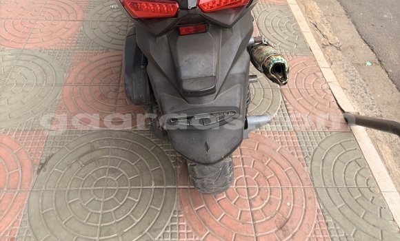 Dieundeu Occasion Yamaha X-MAX Black Bike in Dakar in Dakar Dieundeu Occasion Yamaha X-MAX Black Bike in Dakar in Dakar