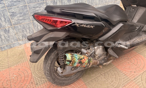 Dieundeu Occasion Yamaha X-MAX Black Bike in Dakar in Dakar Dieundeu Occasion Yamaha X-MAX Black Bike in Dakar in Dakar