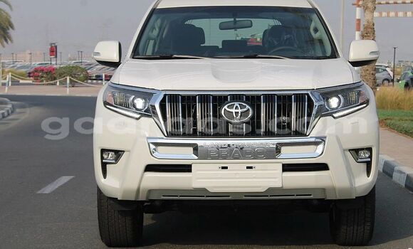 Acheter Occasion Voiture Toyota Land Cruiser Prado White à Dakar, Dakar