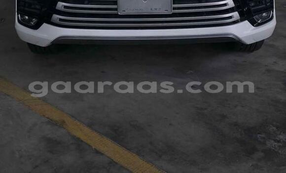 Acheter Occasion Voiture Lexus LX White à Dakar, Dakar Acheter Occasion Voiture Lexus LX White à Dakar, Dakar