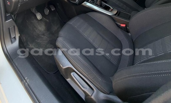 Buy New Peugeot 308 Silver Car in Thies in Region of Thiès Buy New Peugeot 308 Silver Car in Thies in Region of Thiès