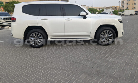 Buy Used Toyota Land Cruiser White Car in Dakar in Dakar Buy Used Toyota Land Cruiser White Car in Dakar in Dakar