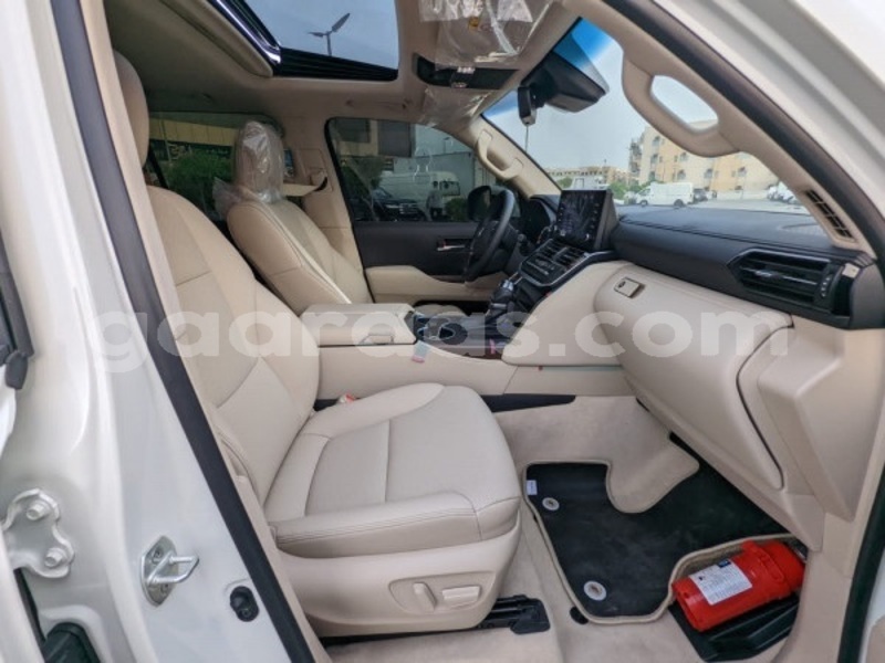 Big with watermark toyota land cruiser dakar dakar 33200