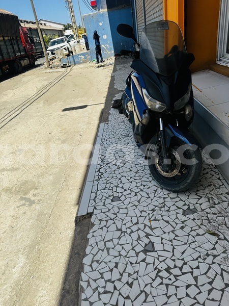 Big with watermark yamaha x max dakar dakar 33201