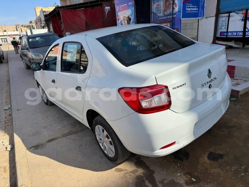 Big with watermark renault symbol dakar dakar 33202