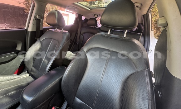 Acheter Occasion Voiture Hyundai Tucson Blanc à Dakar, Dakar Acheter Occasion Voiture Hyundai Tucson Blanc à Dakar, Dakar