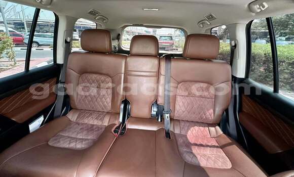 Buy Used Toyota Land Cruiser White Car in Dakar in Dakar Buy Used Toyota Land Cruiser White Car in Dakar in Dakar