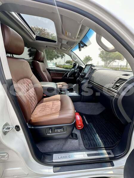 Big with watermark toyota land cruiser dakar dakar 33216