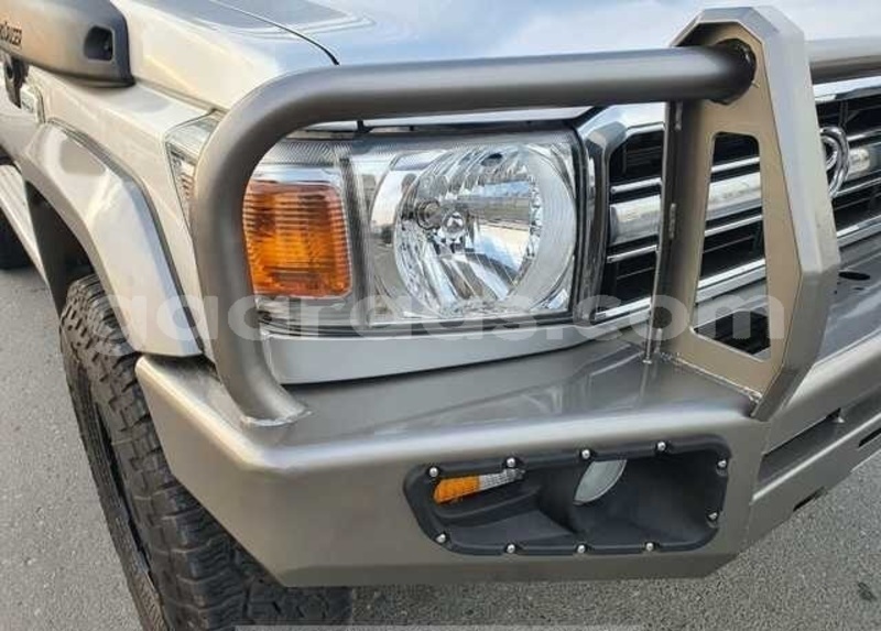 Big with watermark toyota land cruiser fatick guinguineo 33217