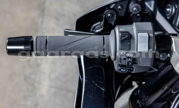 Acheter Occasion Moto Yamaha YZF Noir à Dakar, Dakar Acheter Occasion Moto Yamaha YZF Noir à Dakar, Dakar