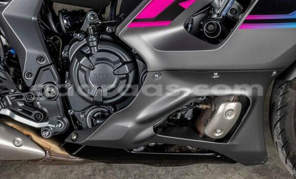 Acheter Occasion Moto Yamaha YZF Noir à Dakar, Dakar Acheter Occasion Moto Yamaha YZF Noir à Dakar, Dakar