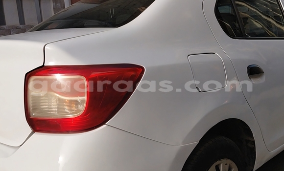 Buy Used Renault Symbol Blanc Car in Dakar in Dakar Buy Used Renault Symbol Blanc Car in Dakar in Dakar