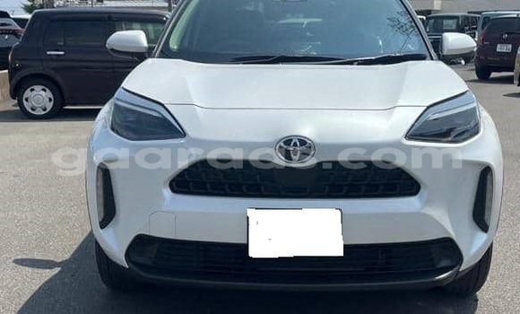 Dieundeu Occasion Toyota Yaris White Auto in Dakar in Dakar