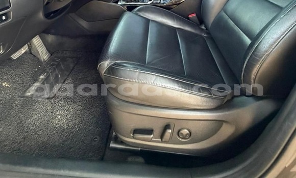 Buy Used Kia K7 Silver Car in Dakar in Dakar Buy Used Kia K7 Silver Car in Dakar in Dakar