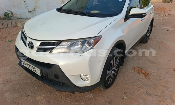Dieundeu Occasion Toyota Rav 4 Blanc Auto in Dakar in Dakar Dieundeu Occasion Toyota Rav 4 Blanc Auto in Dakar in Dakar