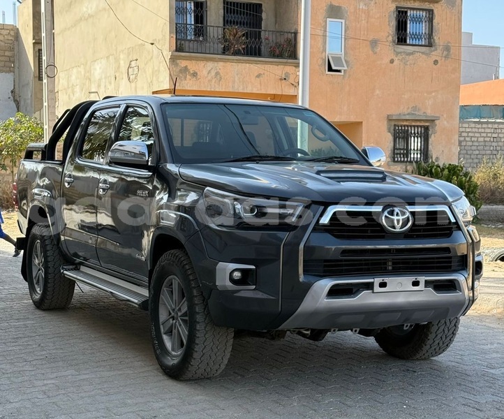 Big with watermark toyota hilux dakar dakar 33252