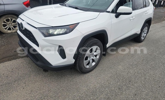 Dieundeu Occasion Toyota RAV4 Blue Auto in Dakar in Dakar Dieundeu Occasion Toyota RAV4 Blue Auto in Dakar in Dakar