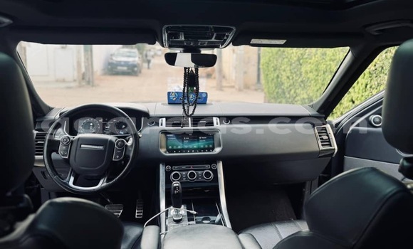 Dieundeu Occasion Land Rover Range Rover Sport Black Auto in Dakar in Dakar Dieundeu Occasion Land Rover Range Rover Sport Black Auto in Dakar in Dakar