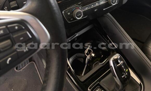 Acheter Import Voiture BMW X1 Noir à Dakar, Dakar Acheter Import Voiture BMW X1 Noir à Dakar, Dakar