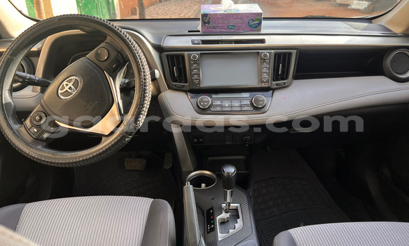 Dieundeu Occasion Toyota RAV4 Silver Auto in Dakar in Dakar Dieundeu Occasion Toyota RAV4 Silver Auto in Dakar in Dakar