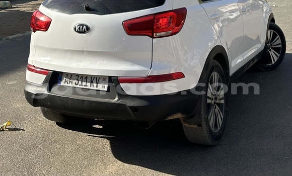 Buy Used Kia Sportage White Car in Dakar in Dakar Buy Used Kia Sportage White Car in Dakar in Dakar