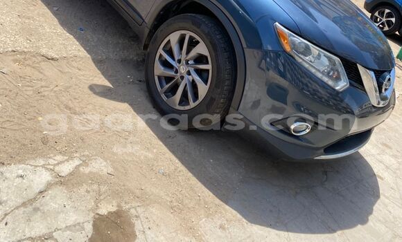 Dieundeu Imported Nissan Rogue Blue Auto in Dakar in Dakar Dieundeu Imported Nissan Rogue Blue Auto in Dakar in Dakar