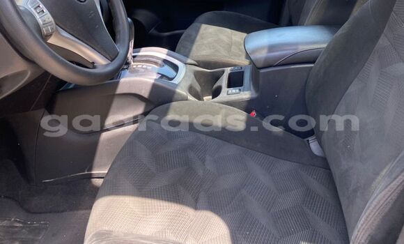 Dieundeu Imported Nissan Rogue Gray Auto in Dakar in Dakar Dieundeu Imported Nissan Rogue Gray Auto in Dakar in Dakar