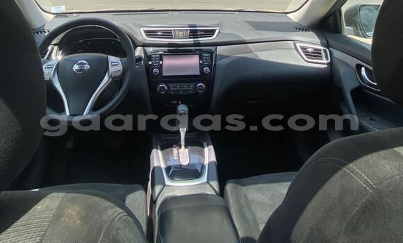 Dieundeu Imported Nissan Rogue Gray Auto in Dakar in Dakar Dieundeu Imported Nissan Rogue Gray Auto in Dakar in Dakar