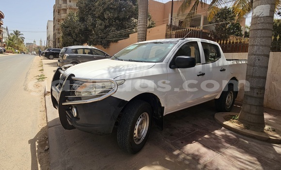Acheter Occasion Voiture Mitsubishi L200 Blanc à Dakar, Dakar
