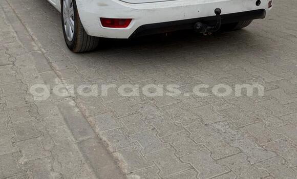 Acheter Occasion Voiture Citroen C4picasso Blanc à Dakar, Dakar Acheter Occasion Voiture Citroen C4picasso Blanc à Dakar, Dakar