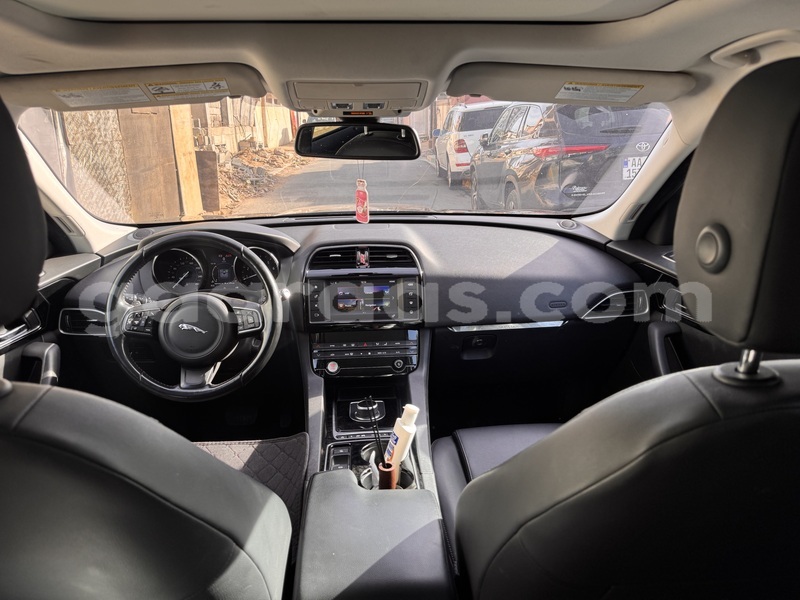 Big with watermark jaguar f pace dakar dakar 33314