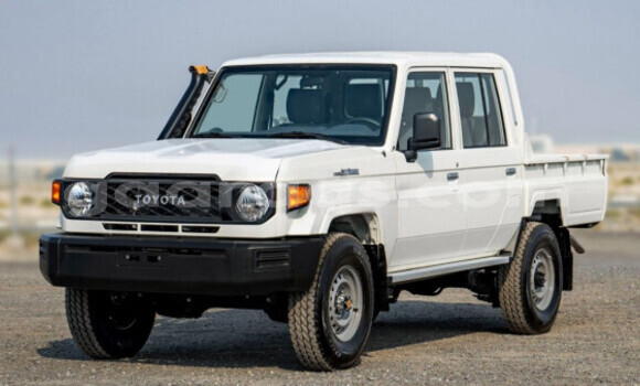 Acheter Occasion Voiture Toyota Land Cruiser White à Dakar, Dakar