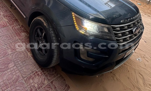 Acheter Occasion Voiture Ford Explorer Bleu à Dakar, Dakar Acheter Occasion Voiture Ford Explorer Bleu à Dakar, Dakar