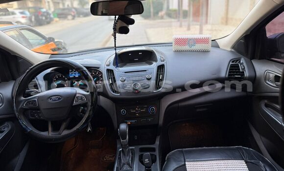 Acheter Occasion Voiture Ford Escape Noir à Dakar, Dakar Acheter Occasion Voiture Ford Escape Noir à Dakar, Dakar
