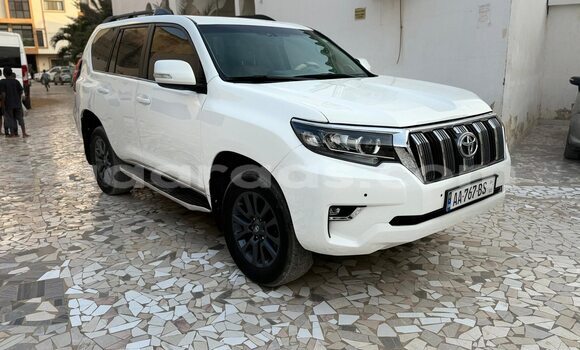 Acheter Occasion Voiture Toyota Prado Blanc à Dakar, Dakar