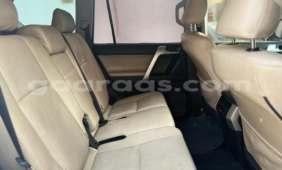 Acheter Occasion Voiture Toyota Prado Blanc à Dakar, Dakar Acheter Occasion Voiture Toyota Prado Blanc à Dakar, Dakar