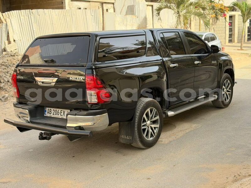 Big with watermark toyota hilux dakar dakar 33330