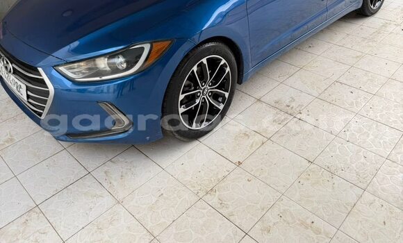 Acheter Occasion Voiture Hyundai Elantra Bleu à Dakar, Dakar