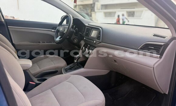 Acheter Occasion Voiture Hyundai Elantra Bleu à Dakar, Dakar Acheter Occasion Voiture Hyundai Elantra Bleu à Dakar, Dakar