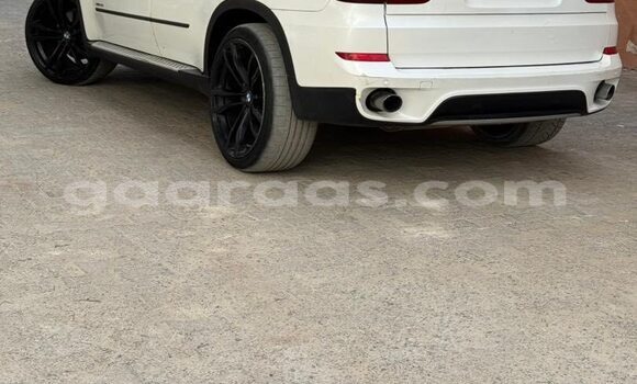 Acheter Occasion Voiture BMW X5 Blanc à Dakar, Dakar Acheter Occasion Voiture BMW X5 Blanc à Dakar, Dakar