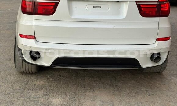 Acheter Occasion Voiture BMW X5 Blanc à Dakar, Dakar Acheter Occasion Voiture BMW X5 Blanc à Dakar, Dakar