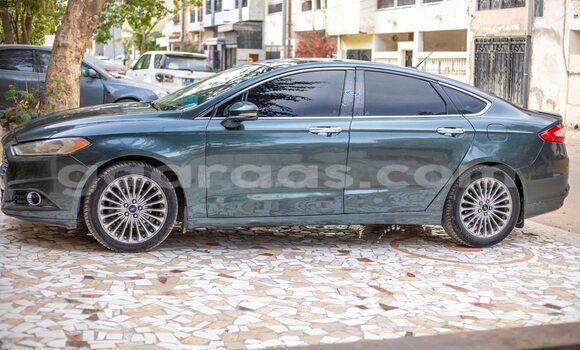 Acheter Occasion Voiture Ford Fusion Noir à Dakar, Dakar Acheter Occasion Voiture Ford Fusion Noir à Dakar, Dakar