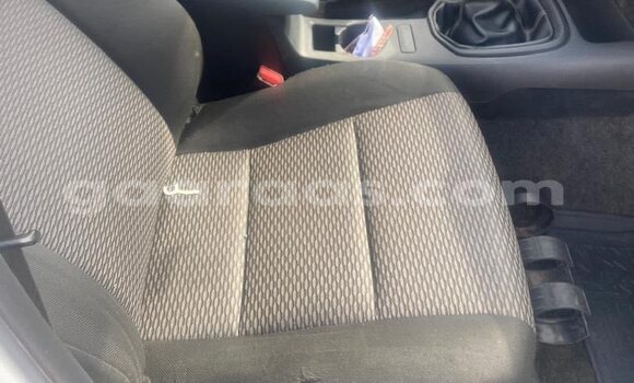 Dieundeu Occasion Toyota Hilux Blanc Auto in Dakar in Dakar Dieundeu Occasion Toyota Hilux Blanc Auto in Dakar in Dakar